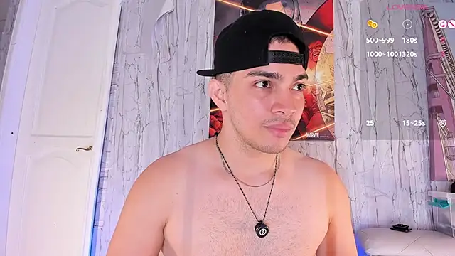 Snapshot of JUANDIAMONDS98 chatting on 05/26/26, 01:31 JUANDIAMONDS98 online show from 05/26/26, 01:31