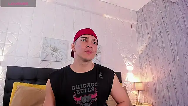 JUANDIAMONDS98 online show from 11/21/25, 01:32