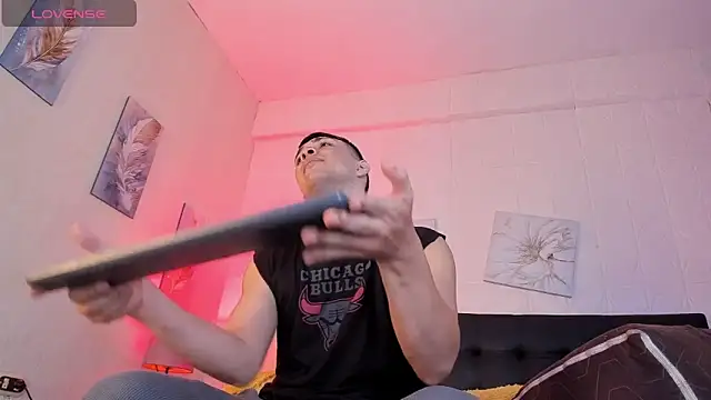 JUANDIAMONDS98 online show from 11/04/25, 01:48