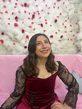 SkarletJhonson  online show from 04/18/26, 07:00