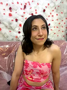 Snapshot of SkarletJhonson_ chatting on 11/05/25, 02:47 SkarletJhonson online show from 11/05/25, 02:47