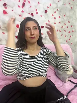 SkarletJhonson  online show from 04/03/26, 02:34