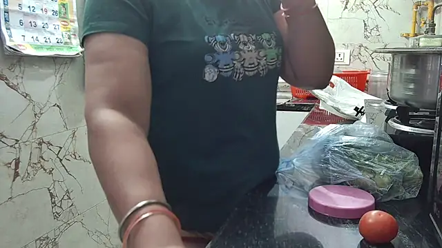 Snapshot of bhabhisexxy_880 chatting on 03/01/26, 04:45 bhabhisexxy 880 online show from 03/01/26, 04:45