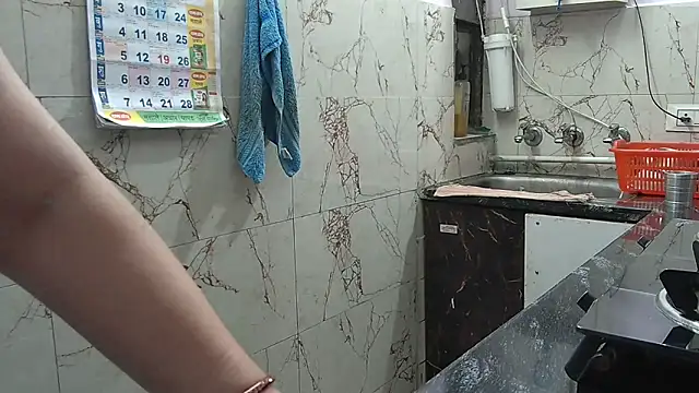 Snapshot of bhabhisexxy_880 chatting on 02/08/26, 02:31 bhabhisexxy 880 online show from 02/08/26, 02:31