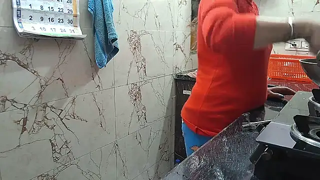 Snapshot of bhabhisexxy_880 chatting on 01/13/26, 02:26 bhabhisexxy 880 online show from 01/13/26, 02:26