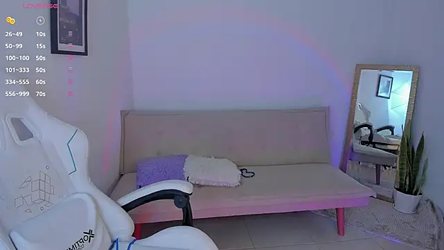 sweet pink  online show from 12/04/25, 12:48