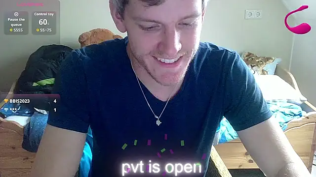 Snapshot of Love_Bert chatting on 10/10/25, 01:34 Love Bert online show from 10/10/25, 01:34