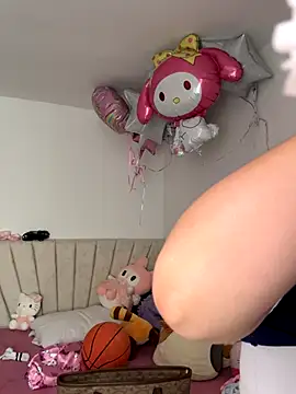 Danielavegax online show from 10/15/25, 08:28