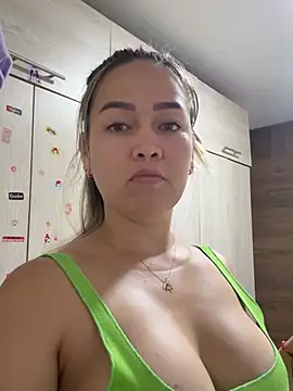 Danielavegax online show from 04/10/26, 01:12