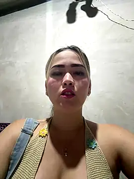 Danielavegax online show from 11/16/25, 04:50