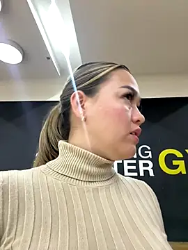 Danielavegax online show from 10/28/25, 12:22