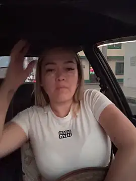 Danielavegax online show from 03/20/26, 11:17