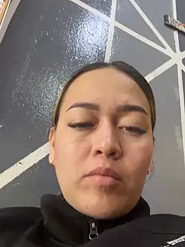 Danielavegax online show from 01/12/26, 03:41