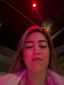 Danielavegax online show from 10/04/25, 03:08