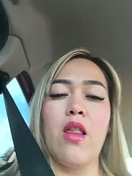 Danielavegax online show from 10/04/25, 10:22