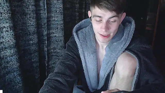 Student Oliver online show from 11/16/25, 07:29