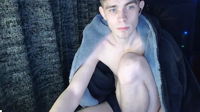 Student Oliver online show from 01/15/26, 07:39