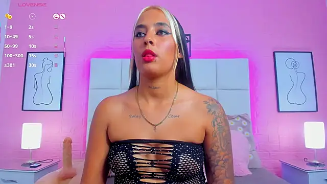 charlotte kisss online show from 06/28/26, 01:01