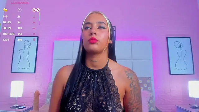 charlotte kisss online show from 06/09/26, 07:15