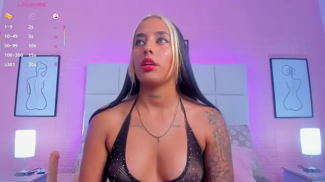 charlotte kisss online show from 04/25/26, 06:27