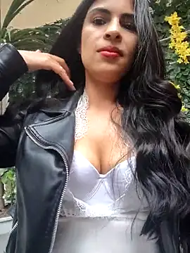 Astrid-- online show from 11/05/25, 08:01