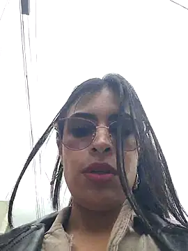 Snapshot of Astrid-- chatting on 05/07/26, 02:42 Astrid-- online show from 05/07/26, 02:42