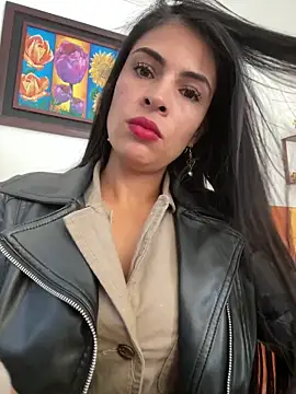 Astrid-- online show from 04/08/26, 03:02