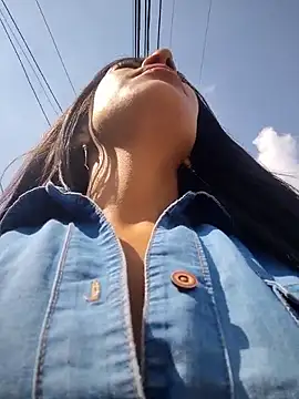 Astrid-- online show from 03/04/26, 02:58