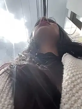 Astrid-- online show from 04/09/26, 02:56