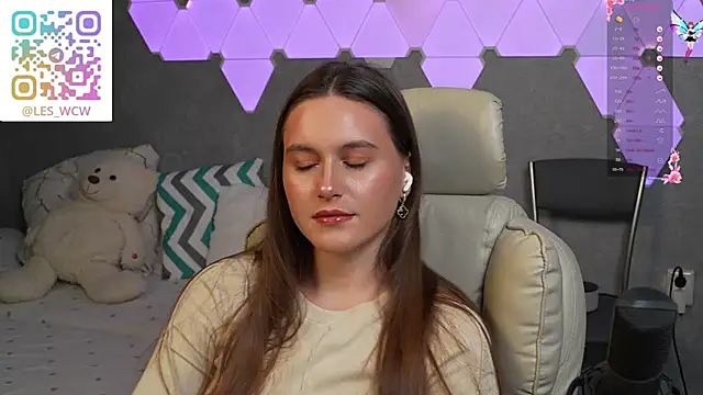 Snapshot of HarleyDeess chatting on 01/13/26, 09:08 HarleyDeess online show from 01/13/26, 09:08