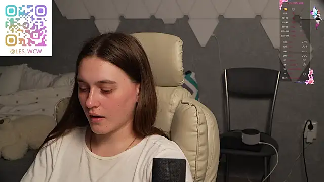 Snapshot of HarleyDeess chatting on 01/10/26, 03:13 HarleyDeess online show from 01/10/26, 03:13