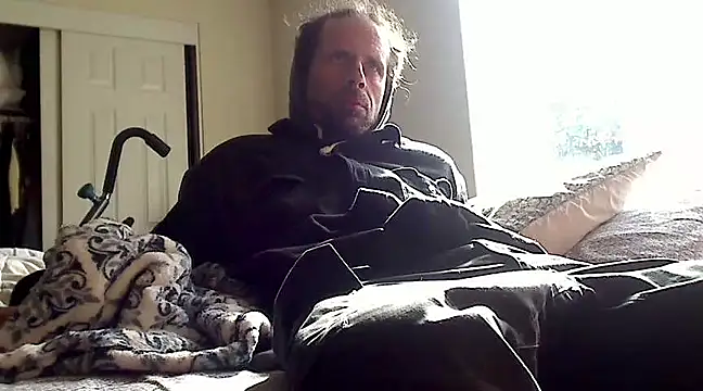 HandsumHungDaddy online show from 03/17/25, 06:21