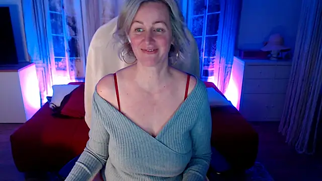 MarleneBloem online show from 11/27/25, 05:57