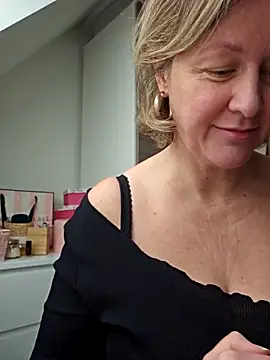 MarleneBloem online show from 02/27/25, 09:40