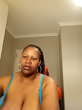 bustylisa1983 online show from 03/15/26, 06:09