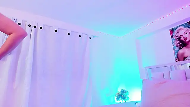 Samanta roberts1 online show from 10/09/25, 11:00