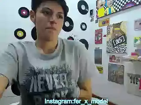 Snapshot of 9_Fernanda_9 chatting on 03/15/25, 02:24 9 Fernanda 9 online show from 03/15/25, 02:24