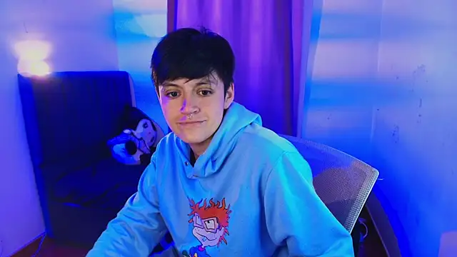 Snapshot of 9_Fernanda_9 chatting on 09/30/25, 06:30 9 Fernanda 9 online show from 09/30/25, 06:30