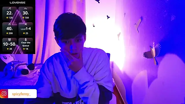 Snapshot of 9_Fernanda_9 chatting on 10/19/25, 08:28 9 Fernanda 9 online show from 10/19/25, 08:28