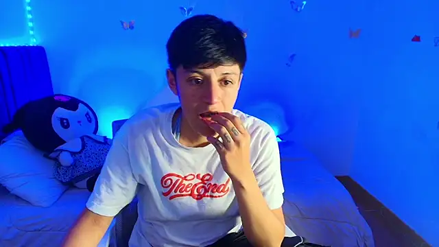 9 Fernanda 9 online show from 03/28/26, 11:28