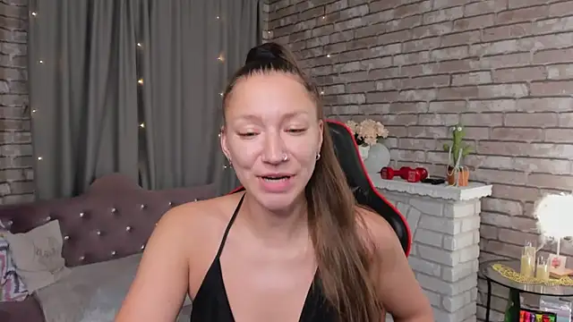 SarahCoksss online show from 04/05/26, 12:28