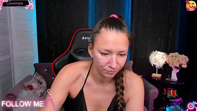 SarahCoksss online show from 12/02/25, 02:12