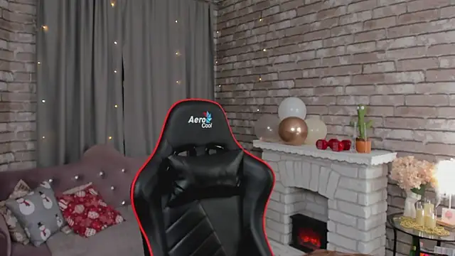 SarahCoksss online show from 02/02/26, 12:20