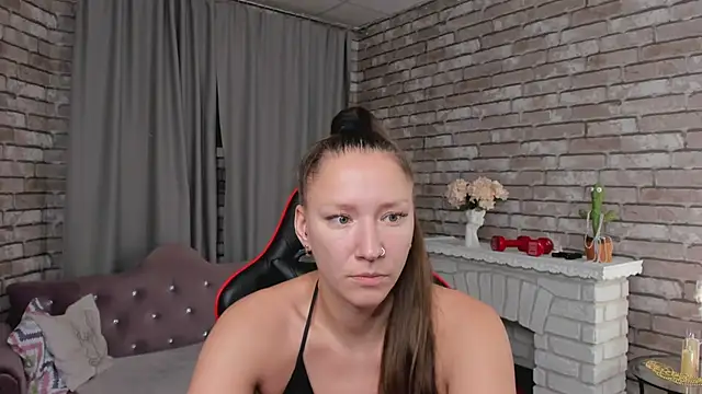 SarahCoksss online show from 04/09/26, 12:23