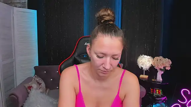 SarahCoksss online show from 11/30/25, 12:33