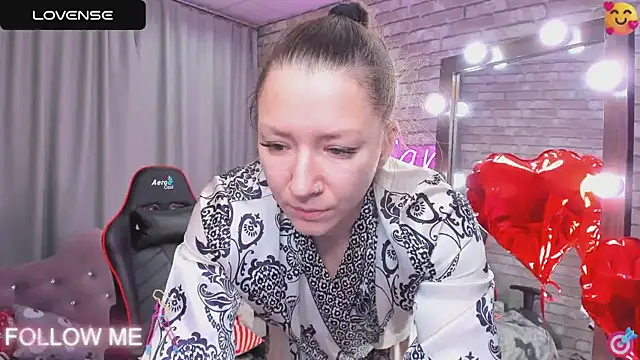 SarahCoksss online show from 03/16/25, 12:34