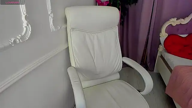 Lily Marlin online show from 05/29/26, 01:33