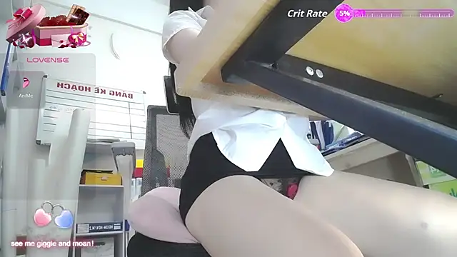 Snapshot of Ariel_Bae chatting on 06/23/26, 04:32 Ariel Bae online show from 06/23/26, 04:32