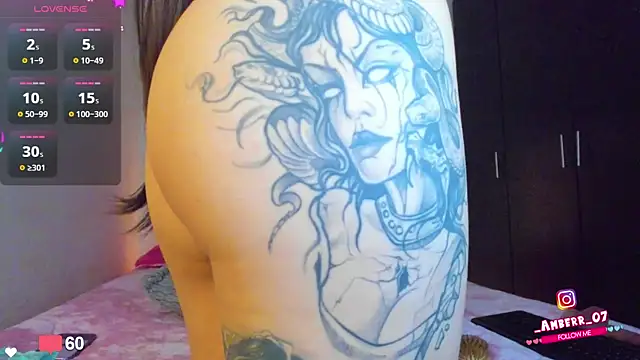 Snapshot of _amber_07 chatting on 12/17/24, 12:33 amber 07 online show from 12/17/24, 12:33