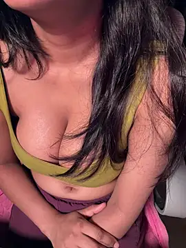 sexy-simmy online show from 06/02/26, 07:36